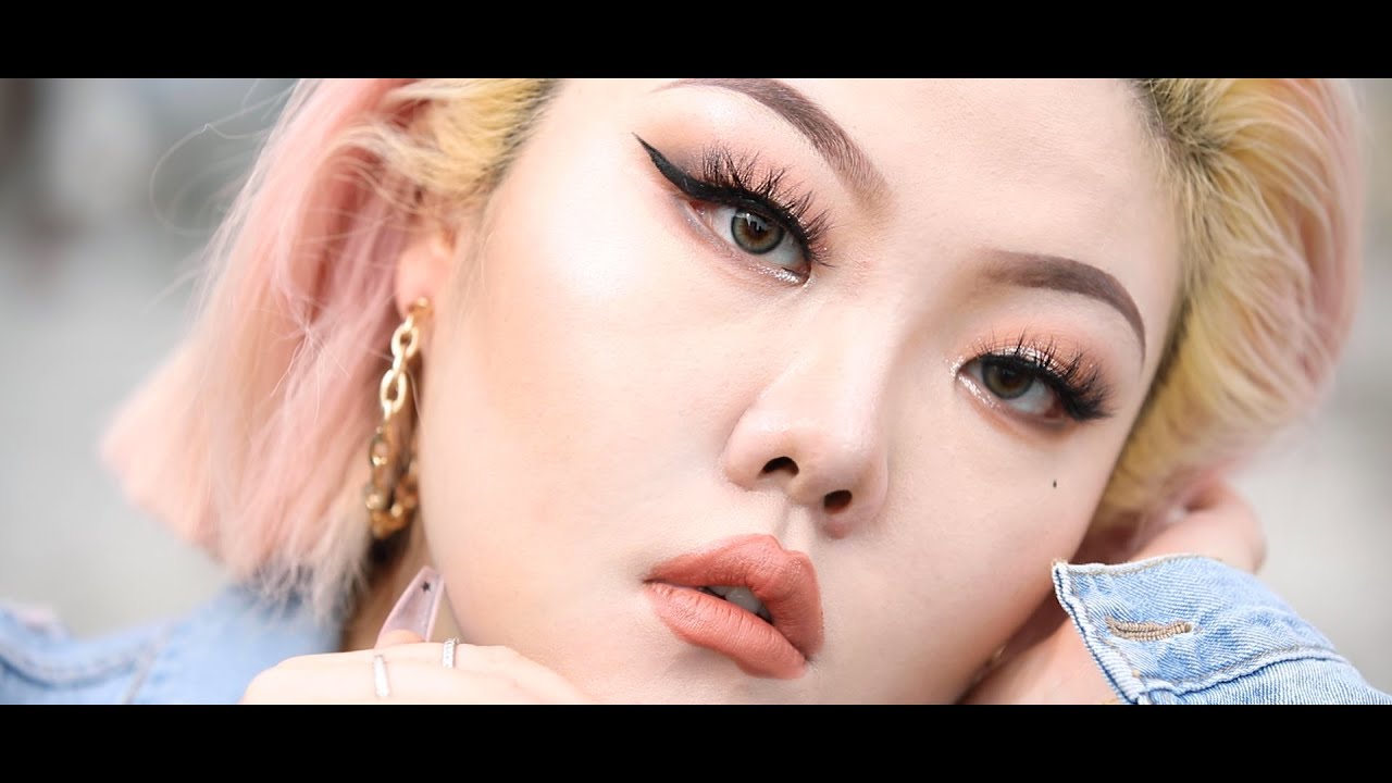 *쩌어번에 약속했던 메이크업이에요🖤(+홀맘 홀완규🕶)