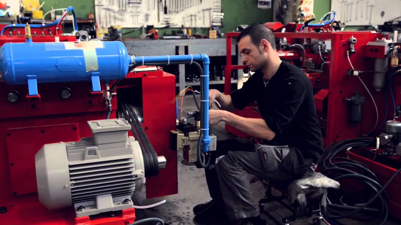 Carlo Salvi Spa - Cold headers for fasteners