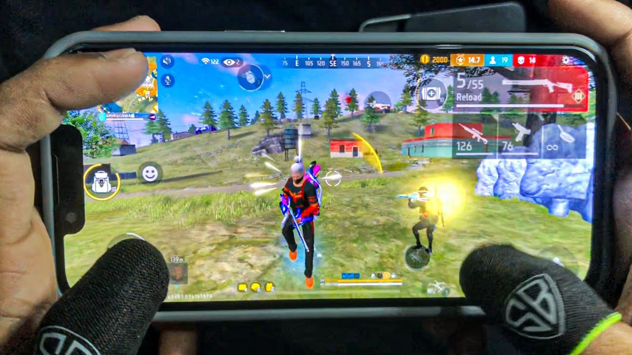 HANDCAM🔥 IPHONE 13 🗿 FREE FIRE BR RANKED INSANE GAMEPLAY 🎮