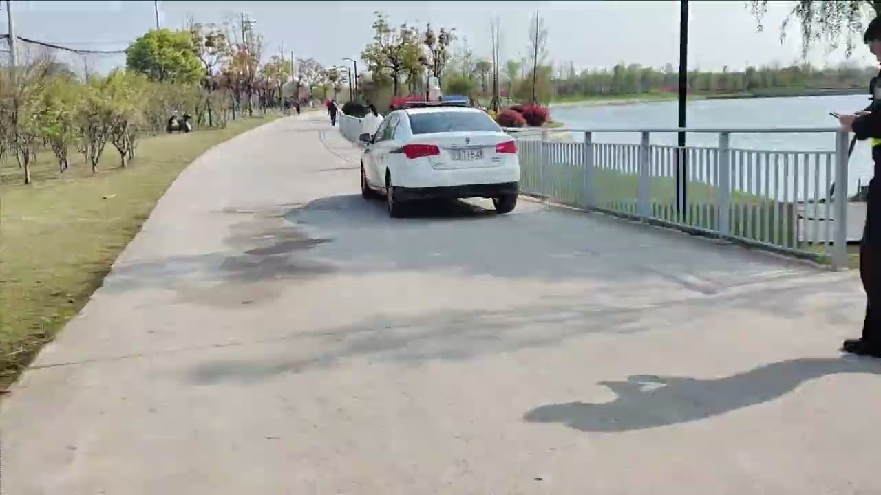Lakes in Shanghai China || Sunny Weekend at Lanxiang Lake | A short road trip || Village in Shanghai