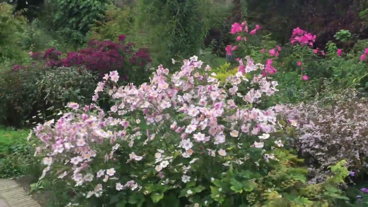 Sissinghurst, october 2018, The Rose Garden.