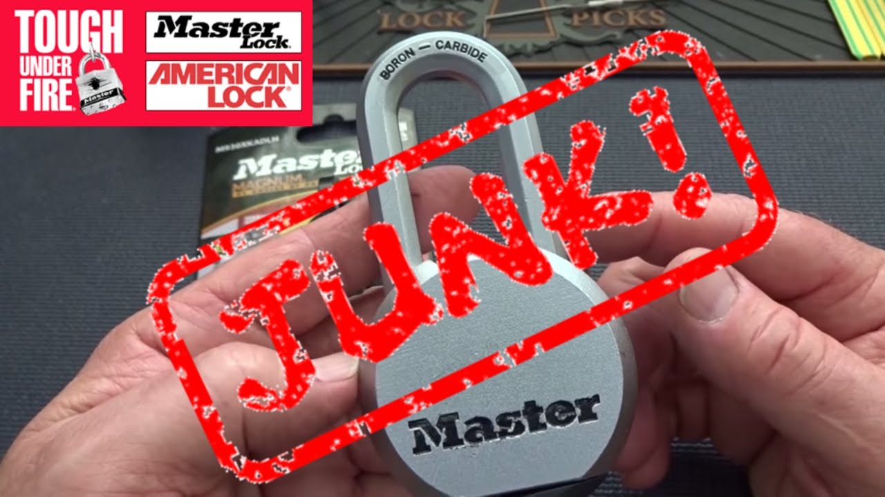 (1285) Master Lock 930XKADLH RAKED Open! (JUNK!)