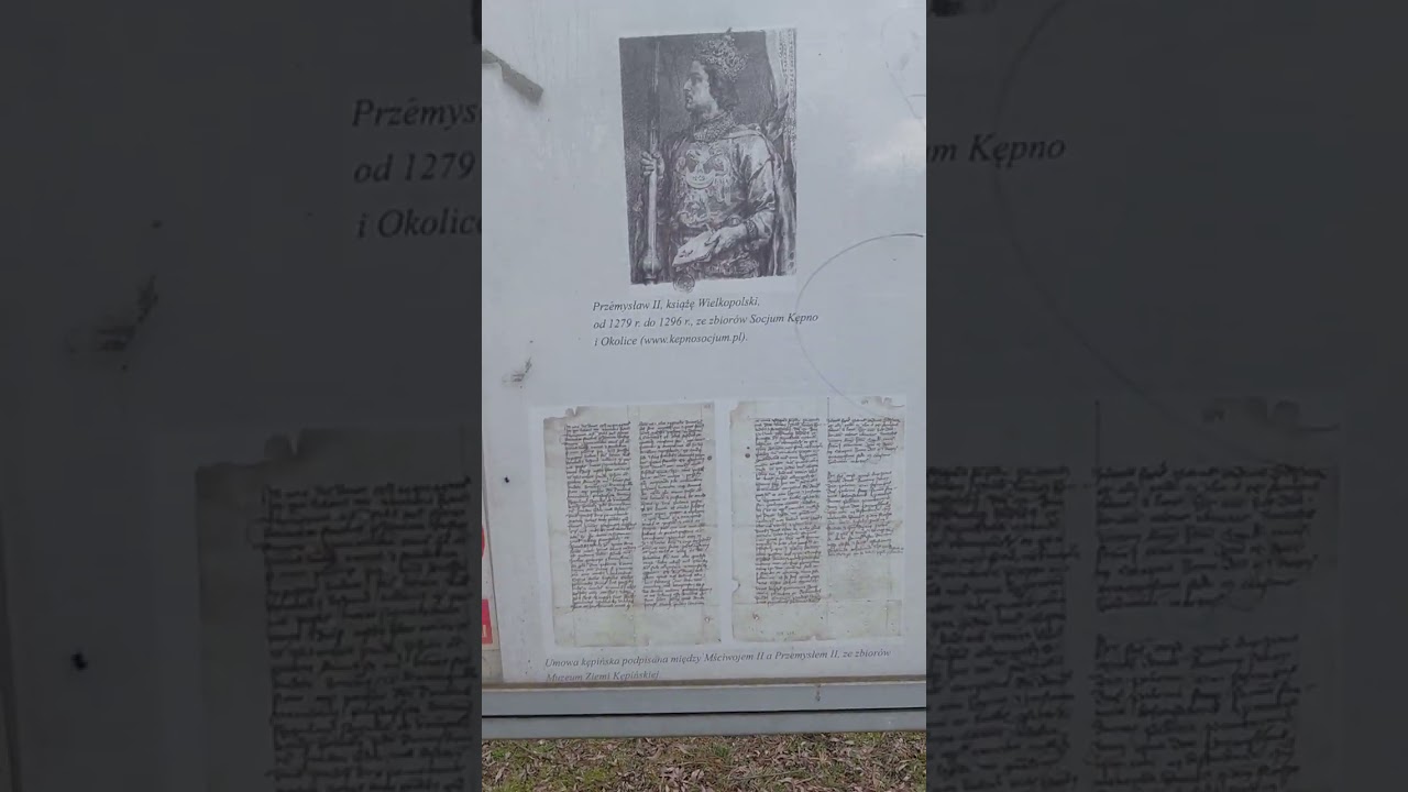 Spacer kolo zamku atrapa dla dzieci