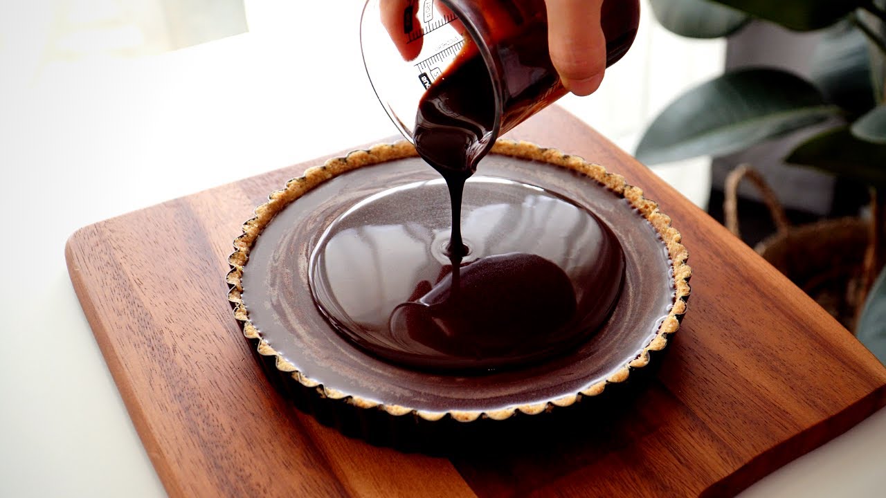 Chocolate Tart (No Bake)