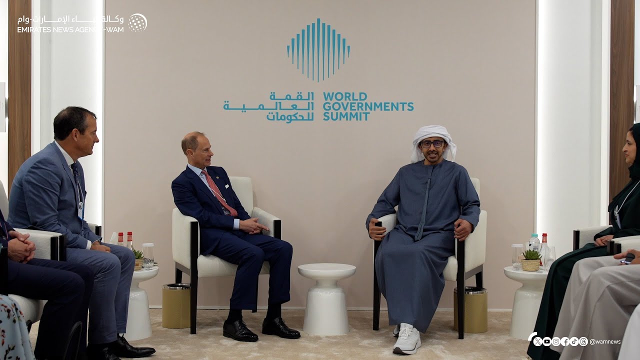 عبدالله بن زايد يلتقي دوق إدنبرة ورئيس وزراء بوتان ووزير خارجية بنين