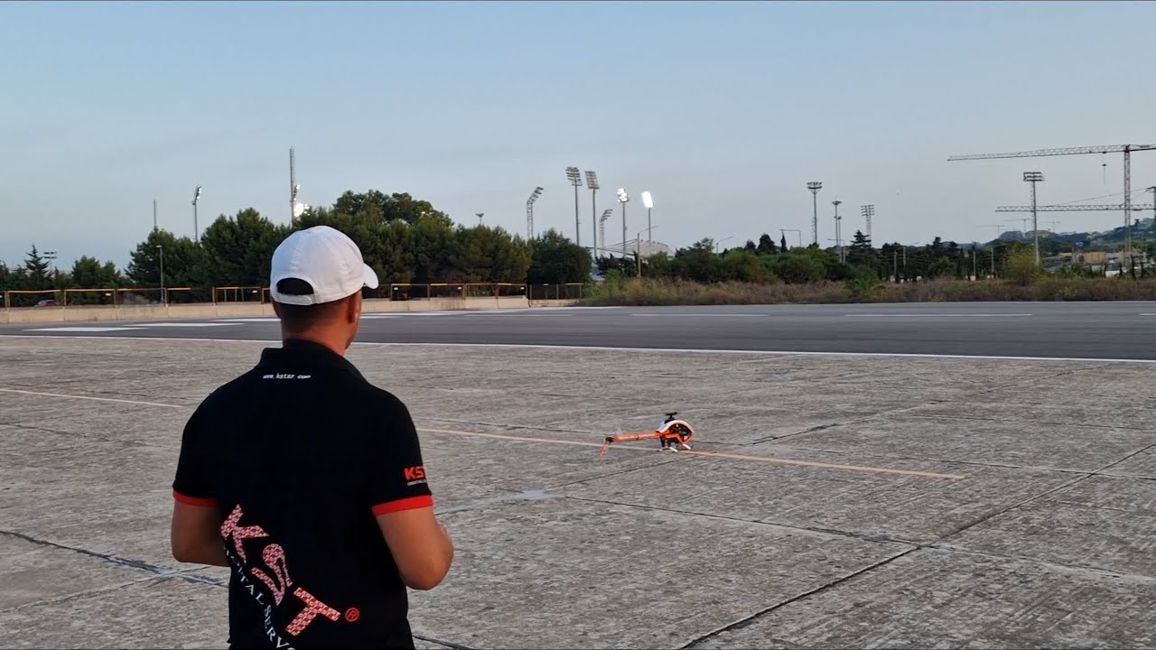 Sab Raw 700 Orange , kst x20 servos ,scorpion motor & esc msh brain   , frpower lipo ,overspeed  !!