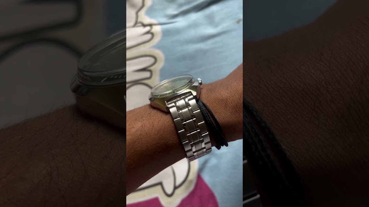 HMT Vivek quartz 