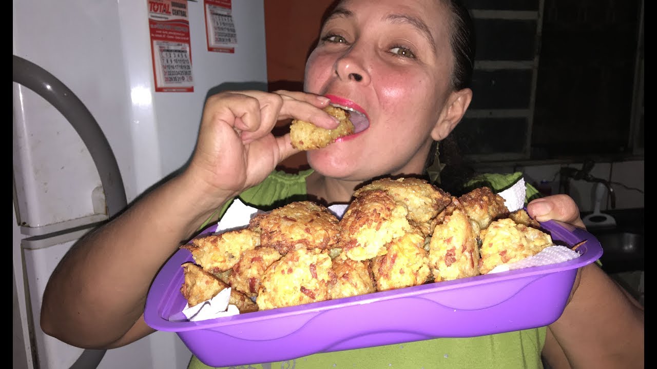 BOLINHO DE ARROZ FRITO SIMPLES E FÁCIL
