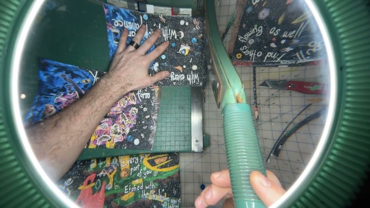 Crafting Time - A Portable Paper Spiralling Towards Centre