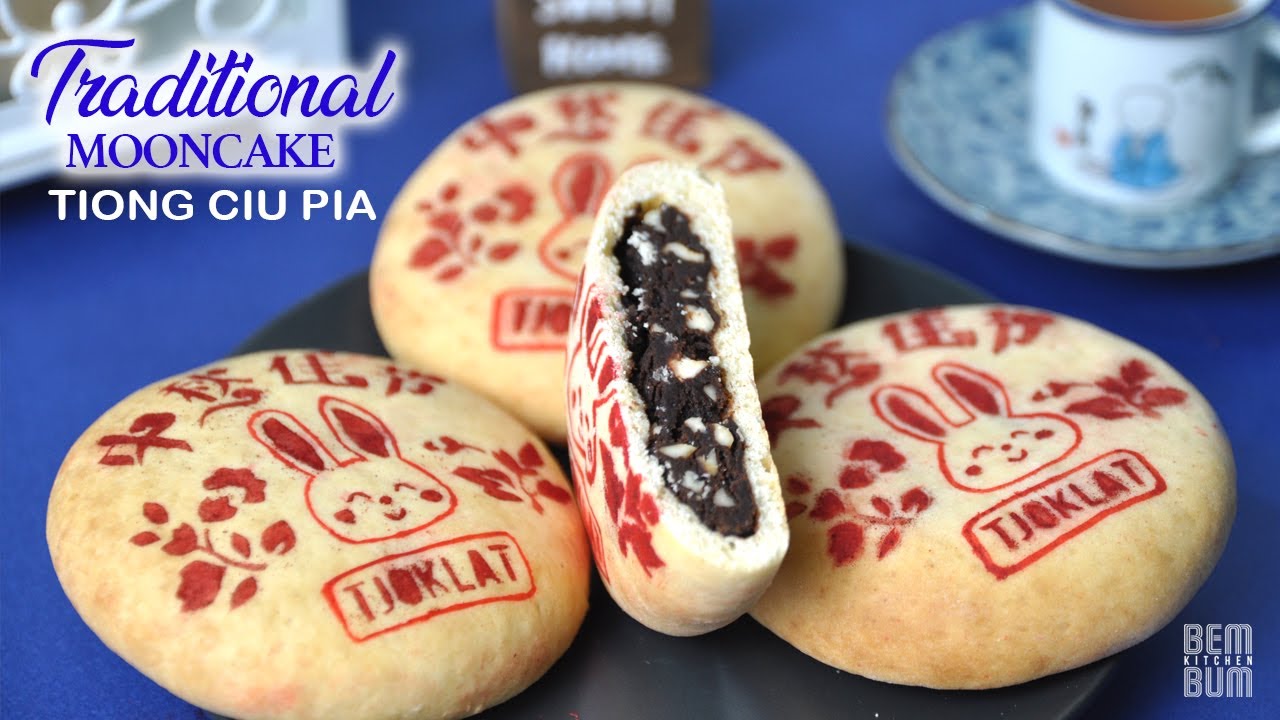 Traditional Mooncake 