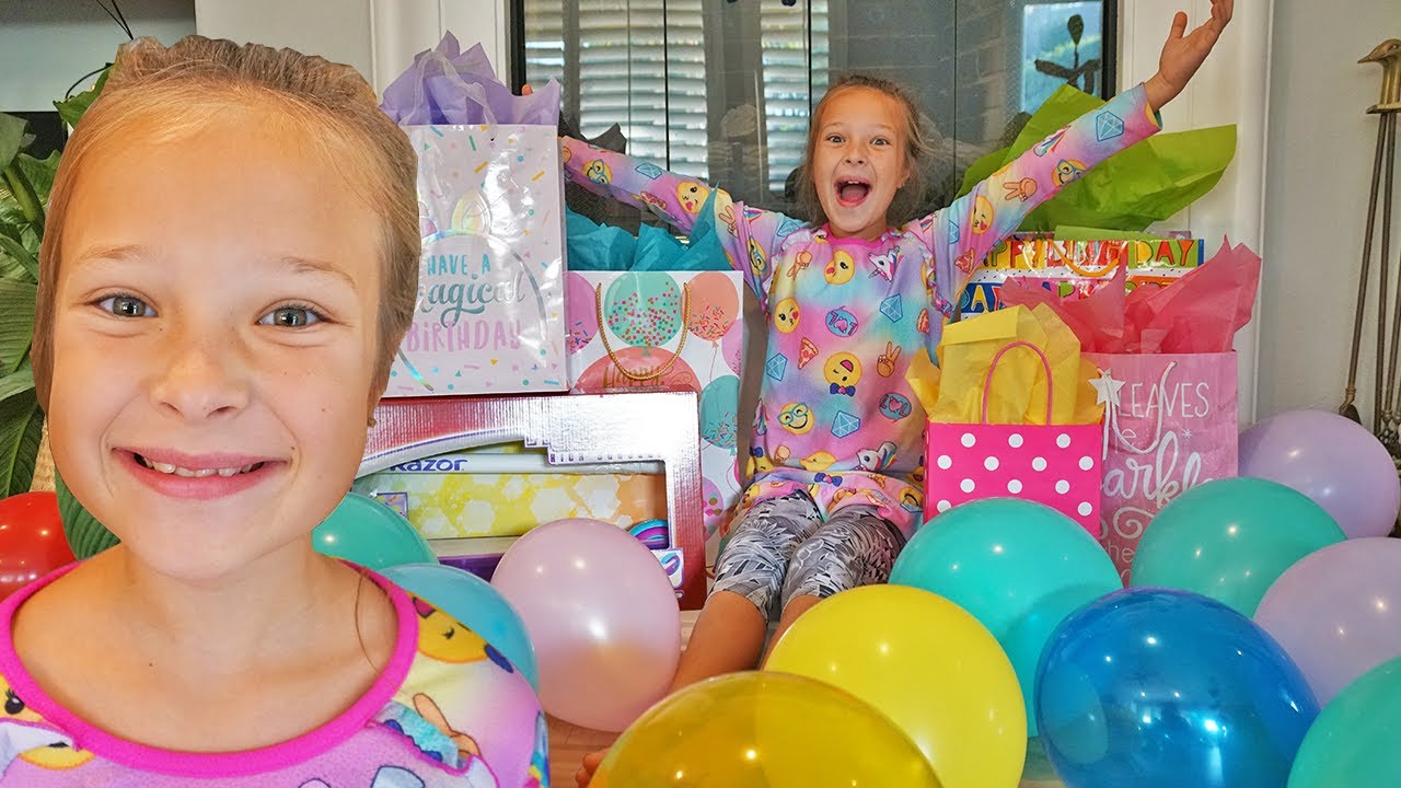 OLIVIA'S 9th BIRTHDAY MORNING PRESENT OPENING! 🎁 HAPPY BIRTHDAY