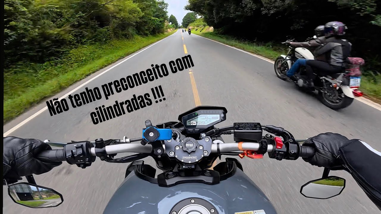 Não tenho preconceito com Cilindradas tem até Custom no rolê! 