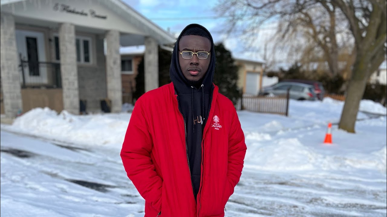 A Ghanaian 🇬🇭 international student explains his journey to Canada 🇨🇦.