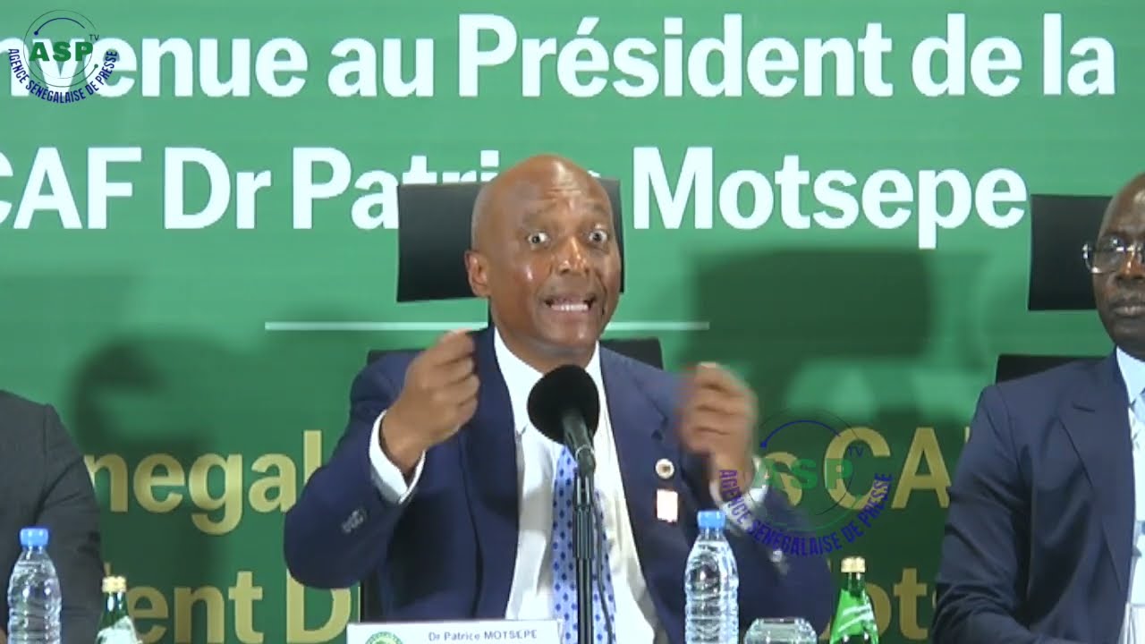Le Pr&eacute;sident de la CAF au S&eacute;n&eacute;gal : Qu'est ce qui se cache dernier son voyage ? 