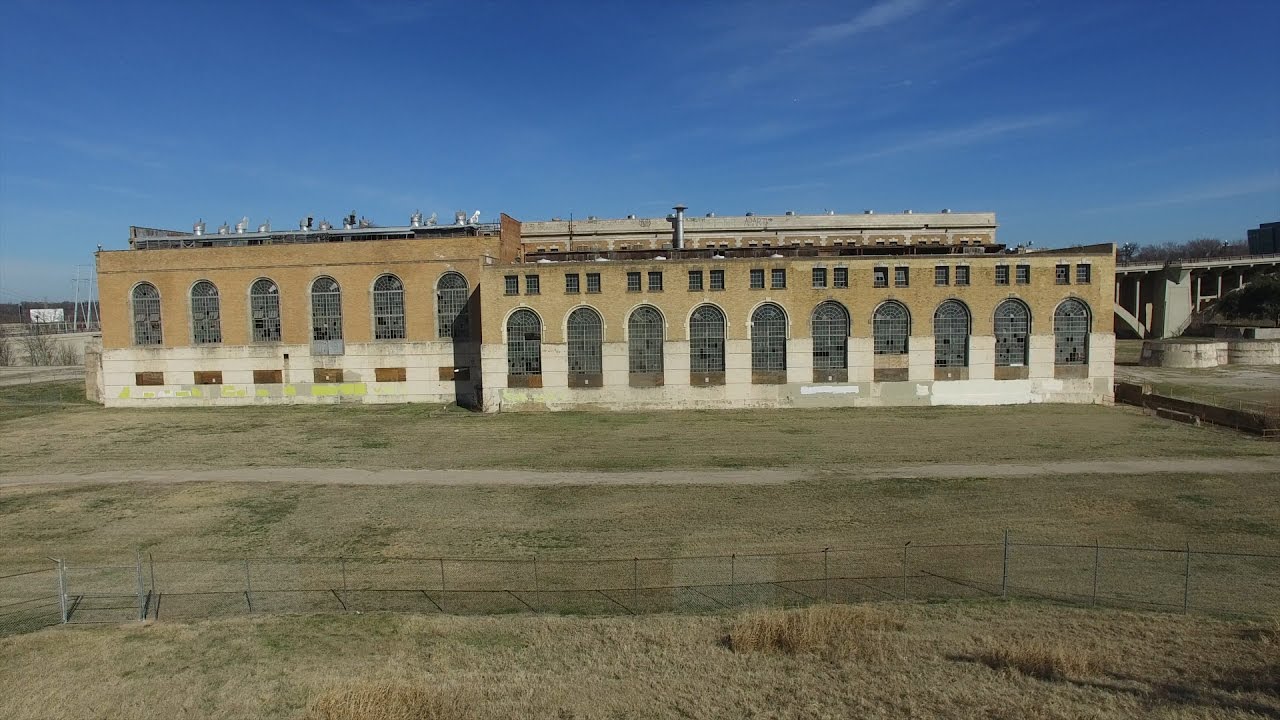 Abandoned Power Plant | Urban Exploring | Fort Worth | Jumping over barbed wire!!
