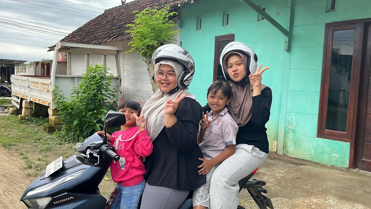 OTW CARI TAKJIL ❤️ PERTAMA KALI IYA IYO KELUAR SAMA MBAK REVA 🙏🏻😚