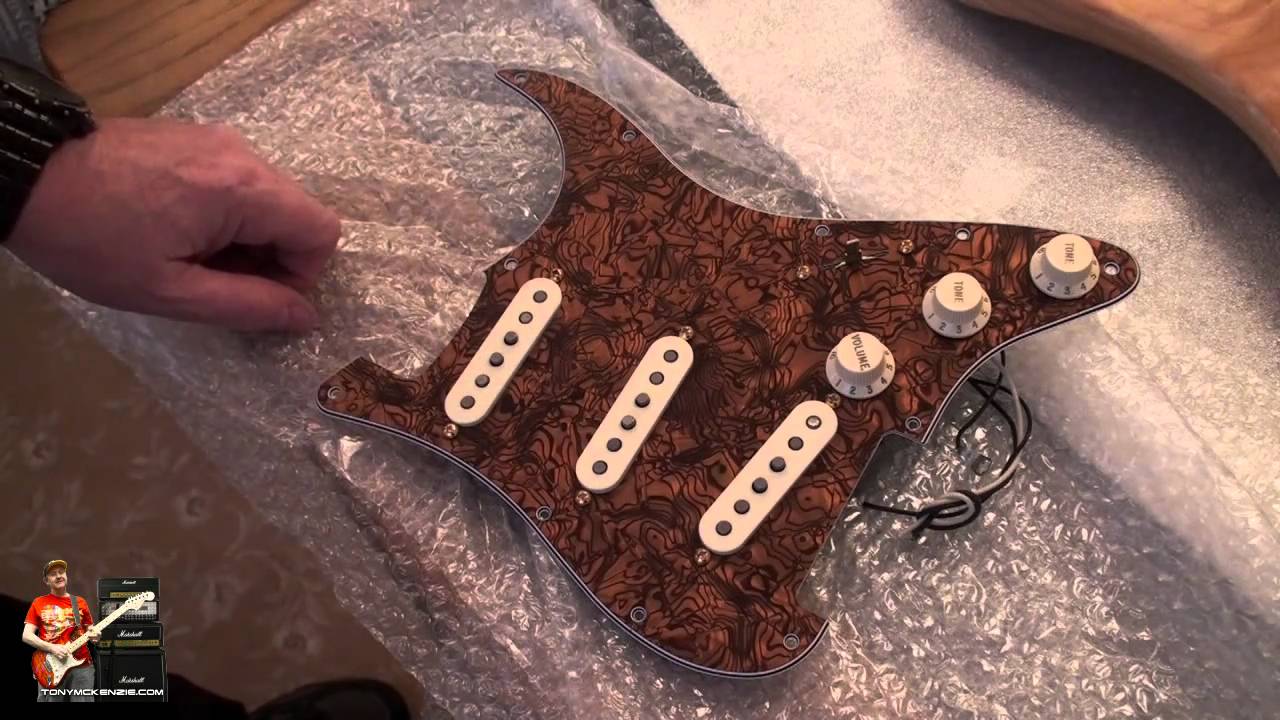 Best Fender Strat guitar in The World | PART 2 | Custom Shop (mine) | How to | Tony Mckenzie