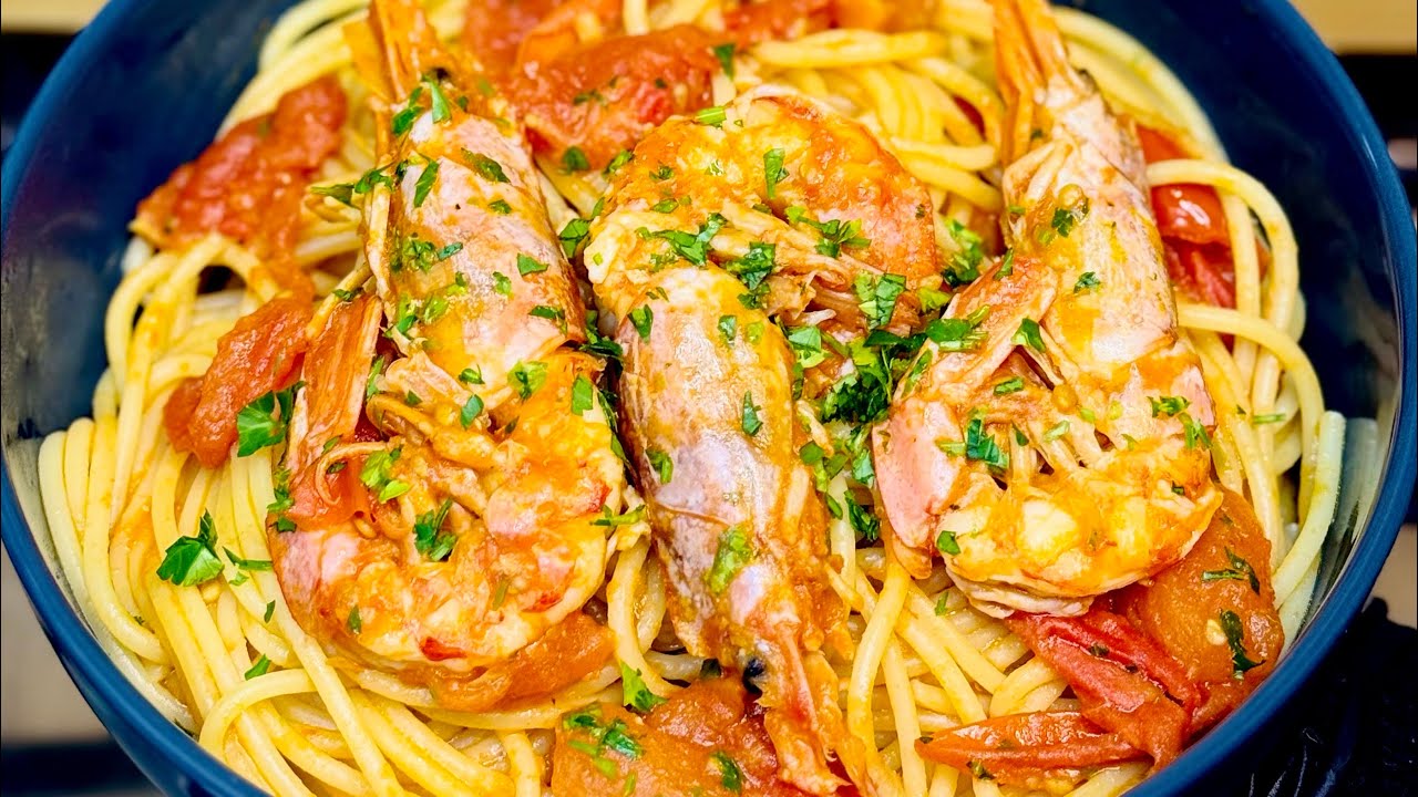 Pasta Gamberi e Pomodorini🍤🍝🍅 #foryouシ #italiano #cucina #italy #italian #prawns #Pasta