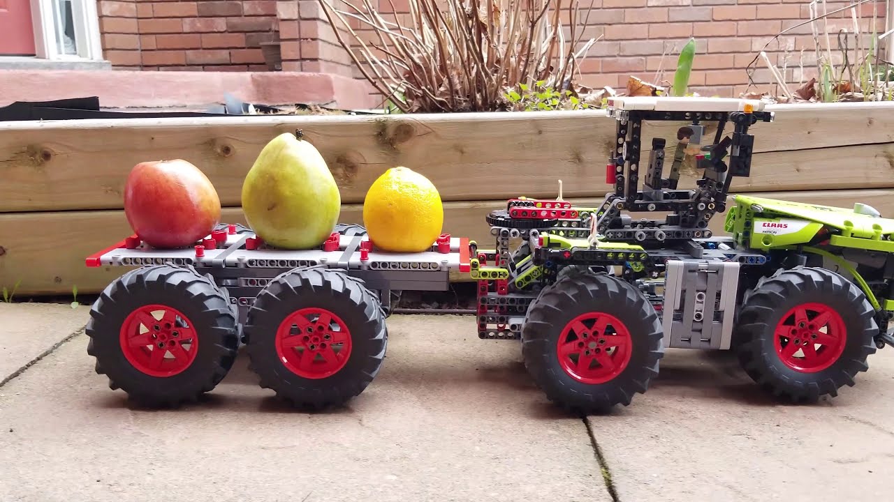 Fruit Plate prepared by Lego