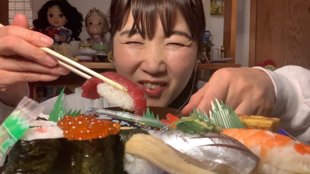 SUB字幕【ASMR】咀嚼音お寿司のモッパン🍣SUSHI Eating Sounds サーモン一緒に食べよう