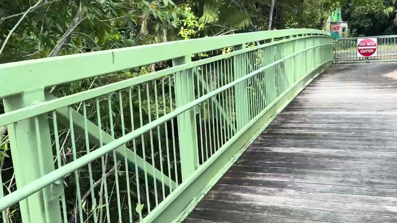 Visiting Crandon Park Gardens(Formerly Crandon Park Zoo) on Key Biscayne