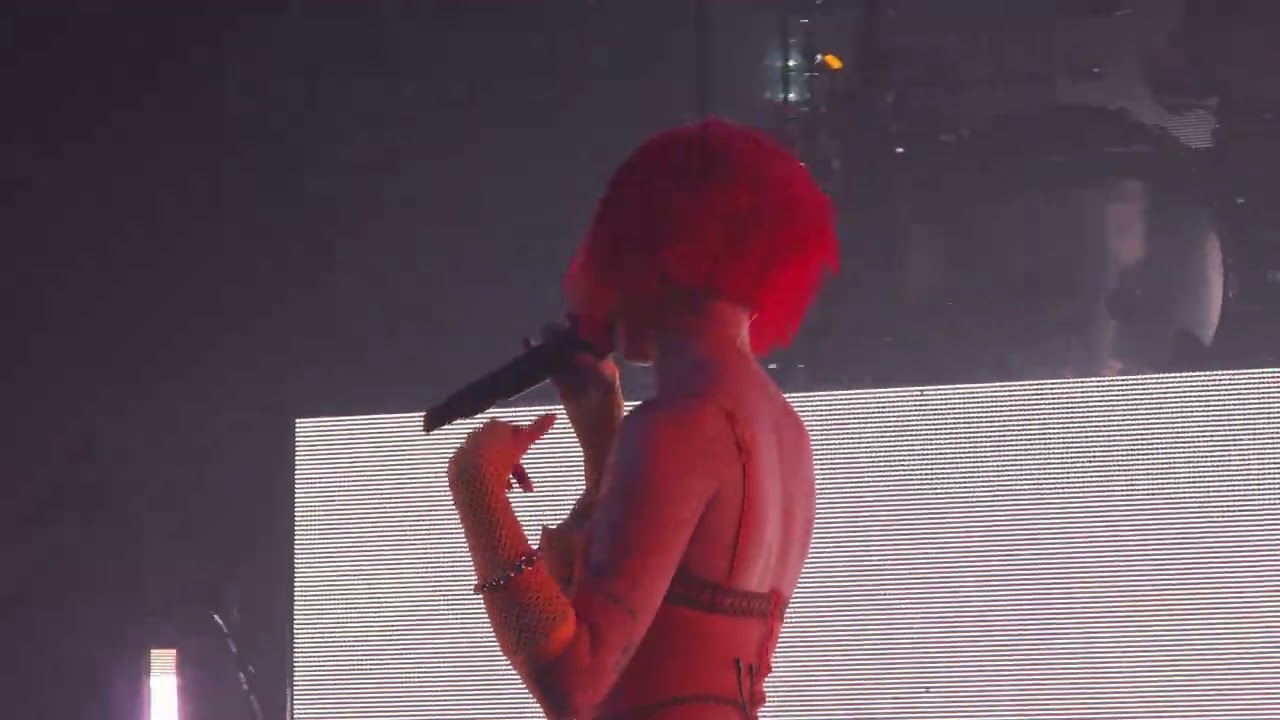 Halsey - Lonely is the Muse (October 24, 2025)