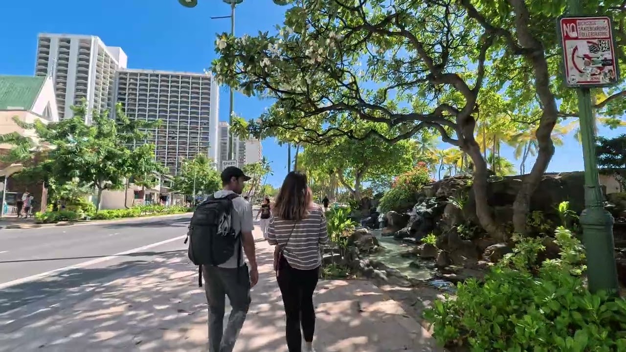 Waikiki Beach Walk