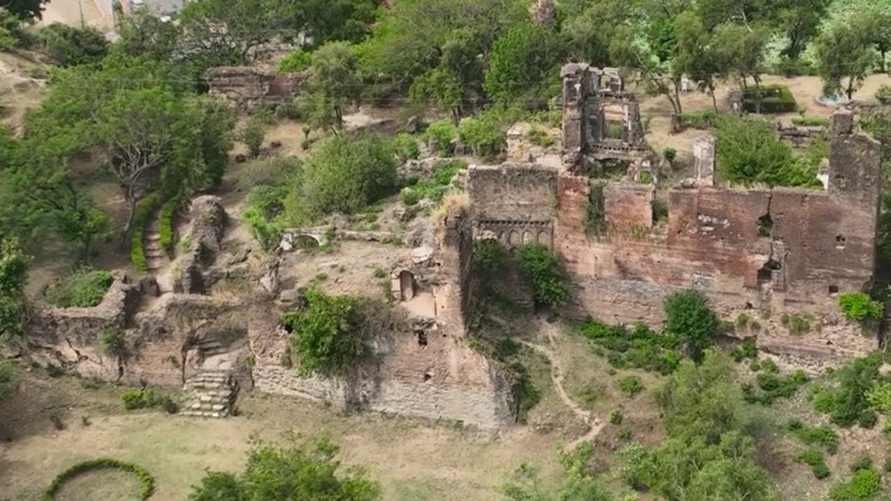 The curse of female dancer became the reason for the downfall of Basohli Fort