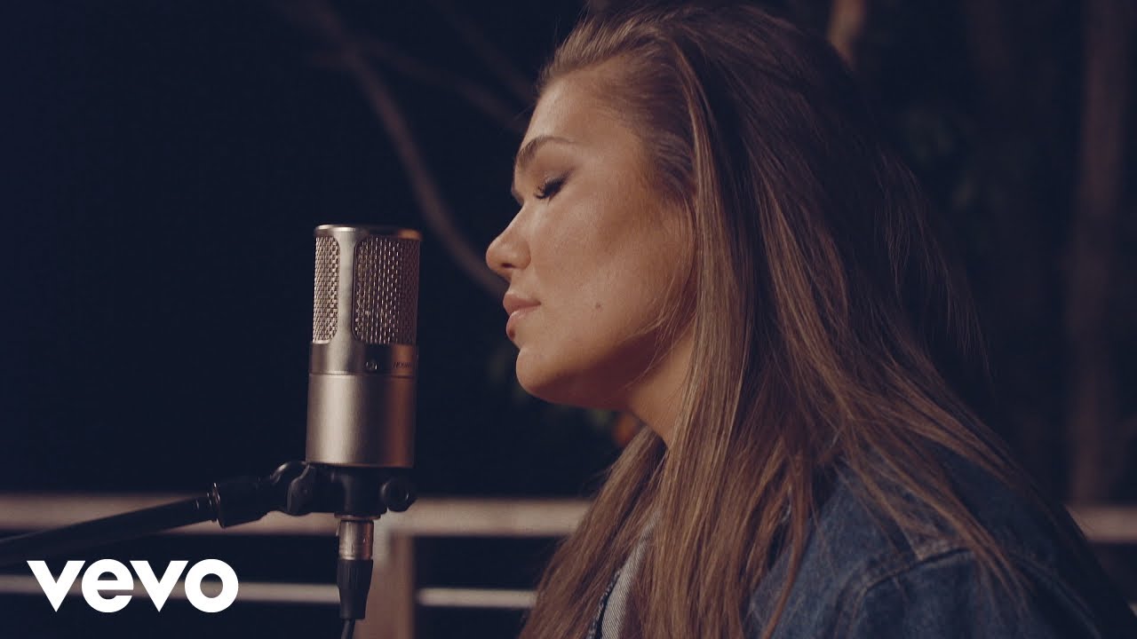 Abby Anderson - Heart On Fire In Mexico (Acoustic Piano Vocal)