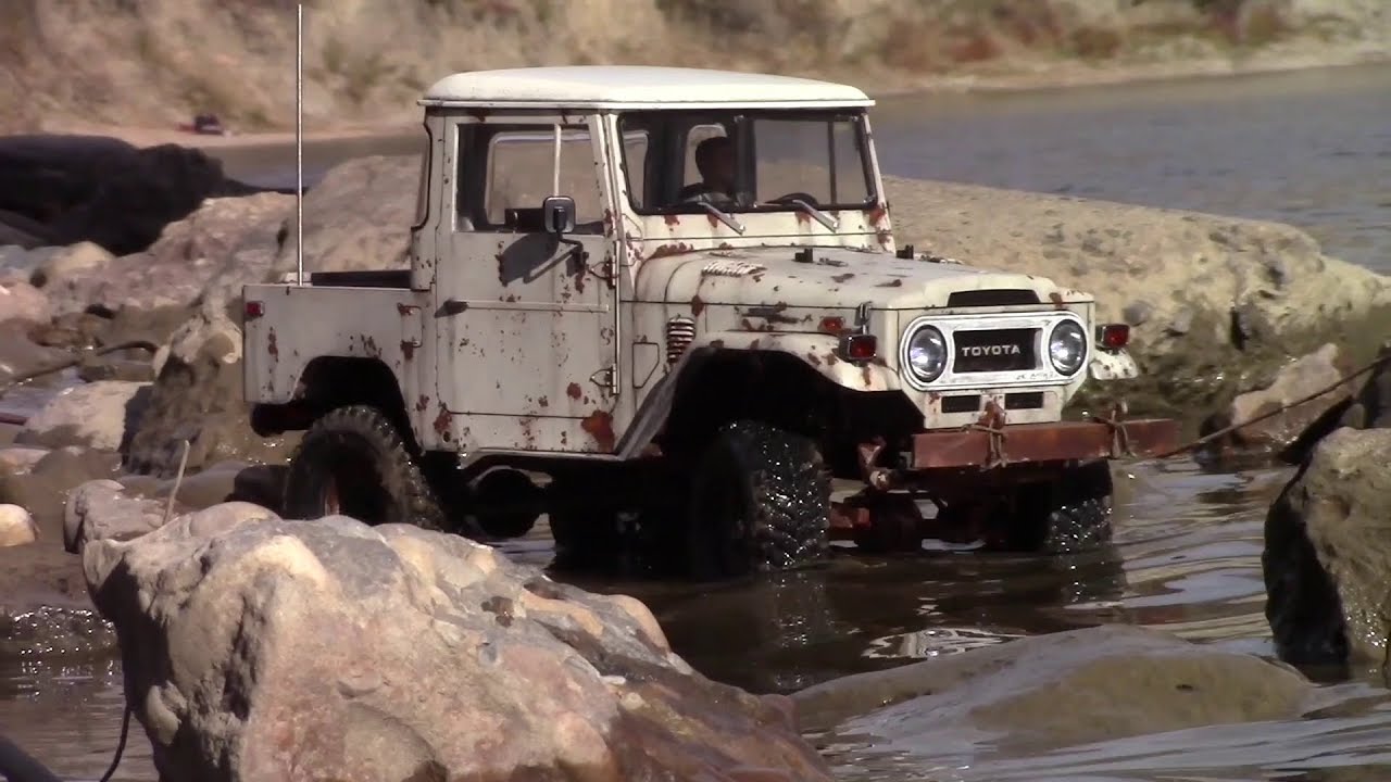 Weathered Rc4wd Landcruiser FJ40 - Gelande II (Maiden Voyage)
