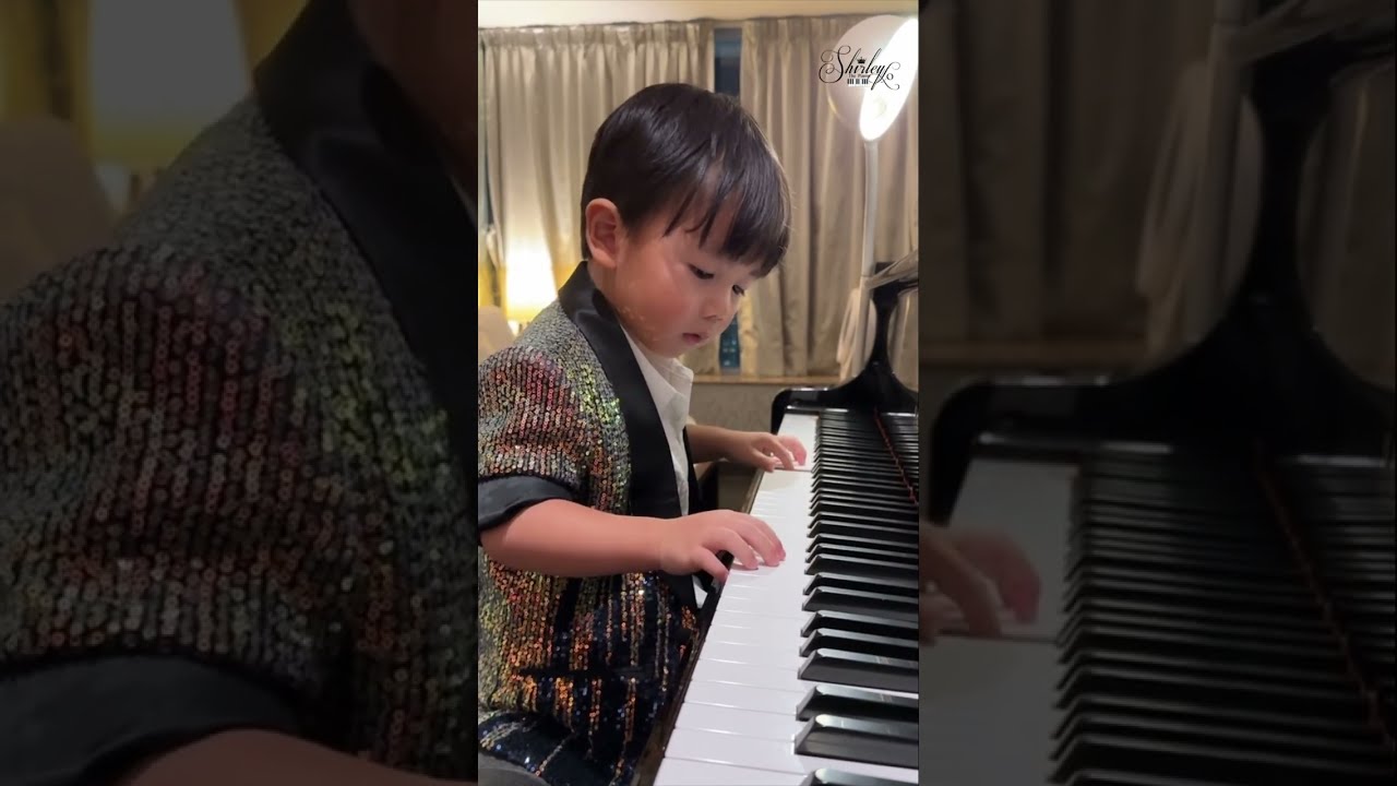 3 Years Old Baby Barron Plays Gr. 5 Love Theme with Much Emotions