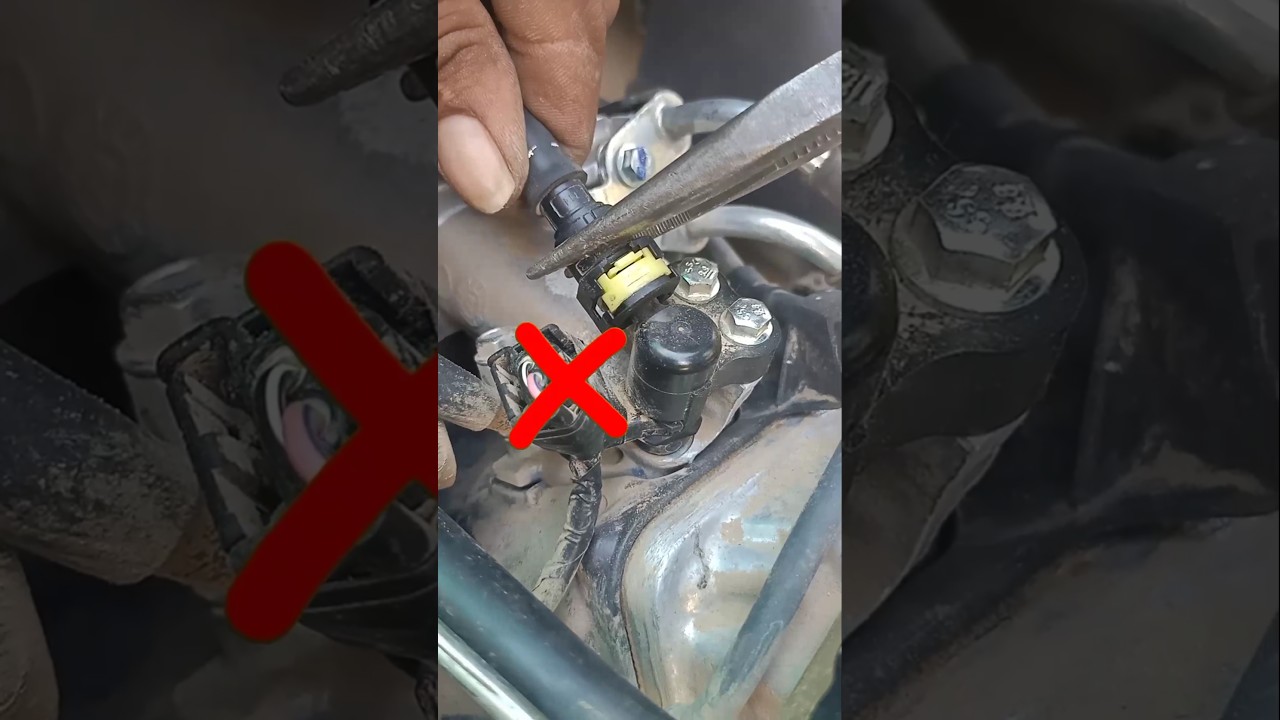 How to open petrol pipe in bs6 bike/Activa BS6 ALL MODELS FUEL HOSE CLIP REMOVE#shortvideo