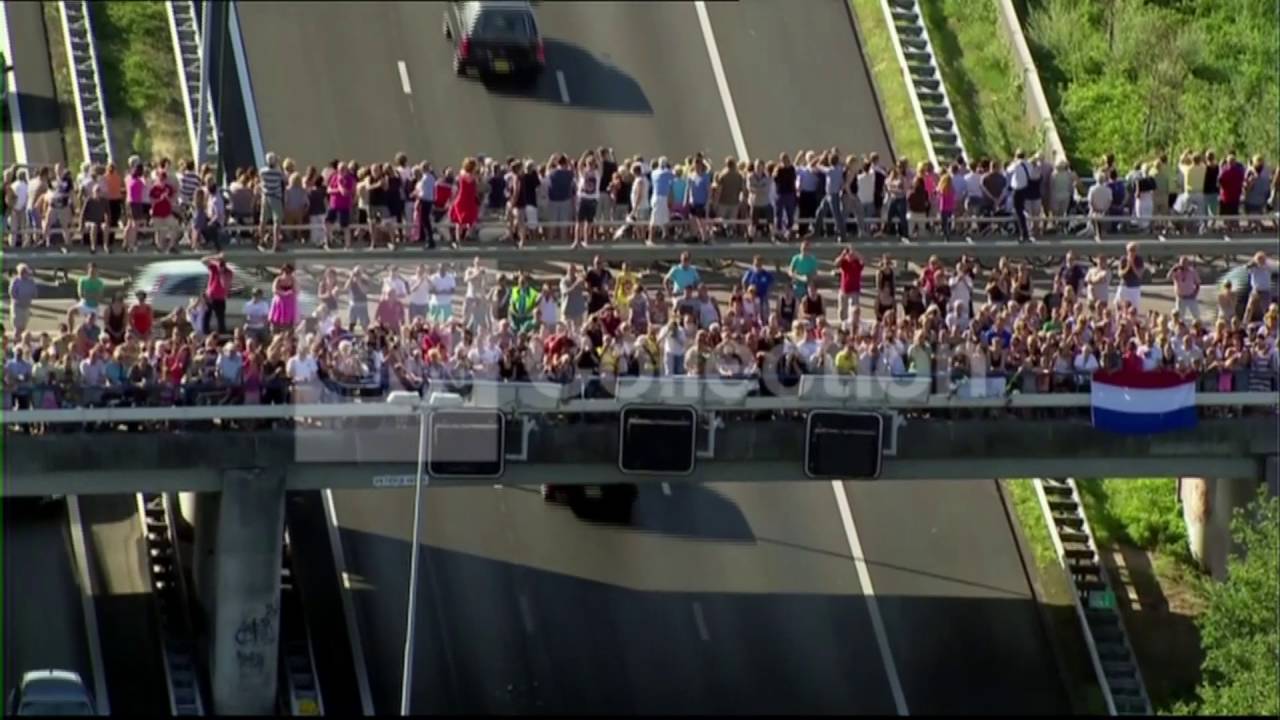 MH17:NETHERLANDS HEARSE PROCESSION  AERIALS