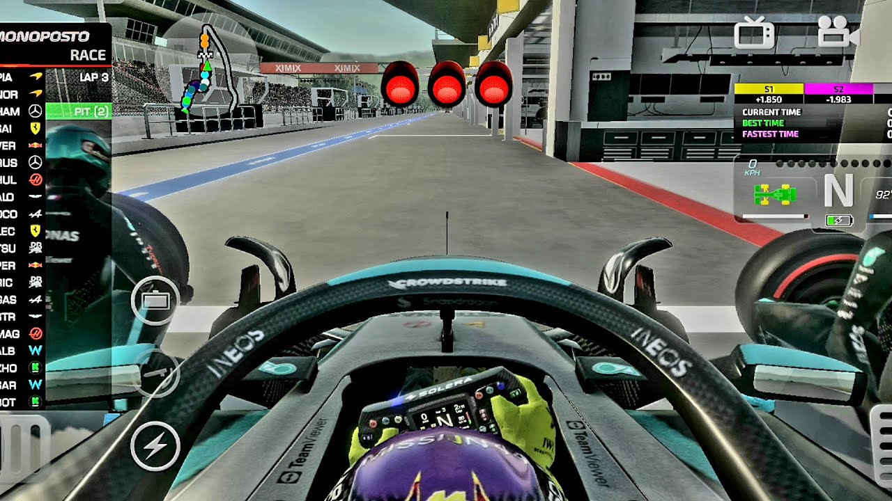 Monoposto: Can I Beat Easy AI While Making a Pitstop Every Lap?