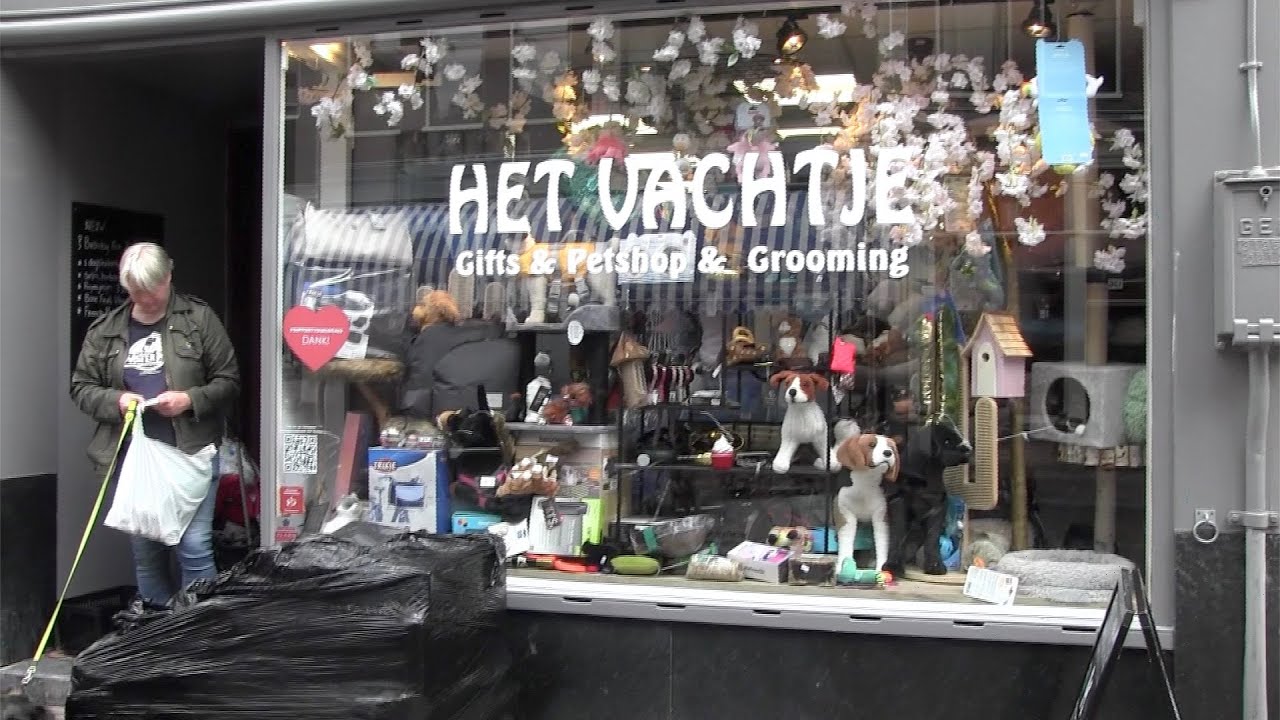 DE JORDAAN SPREEKT - Dierenwinkel 'Het Vachtje'