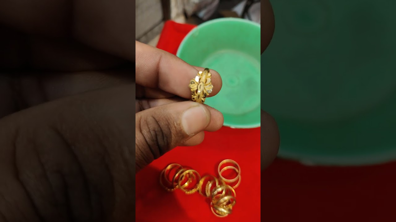 Fancy ladies ring