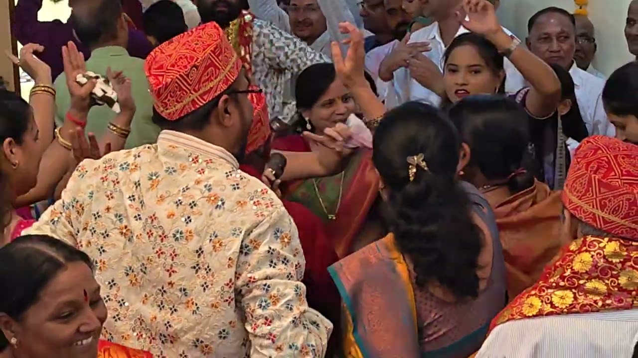 येवले परिवार कानबाई थाट वर्ताळा चाळीसगाव | कानबाई फ्रेंडस सर्कल ग्रुप धुळे शिरपुर पुणे | गोल्डन बँड