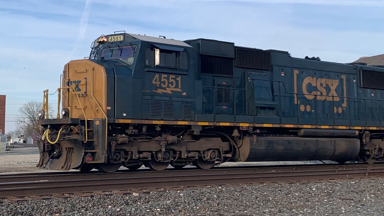 CSX X369-19 with 4551 Leading