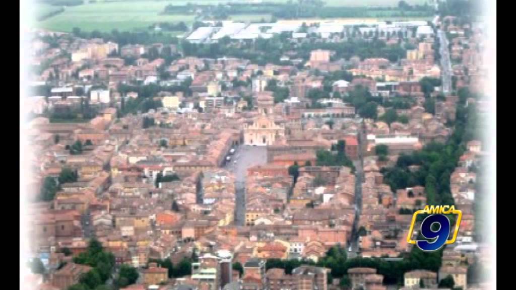 Erasmo Iacovone | L' Uomo e il Mito