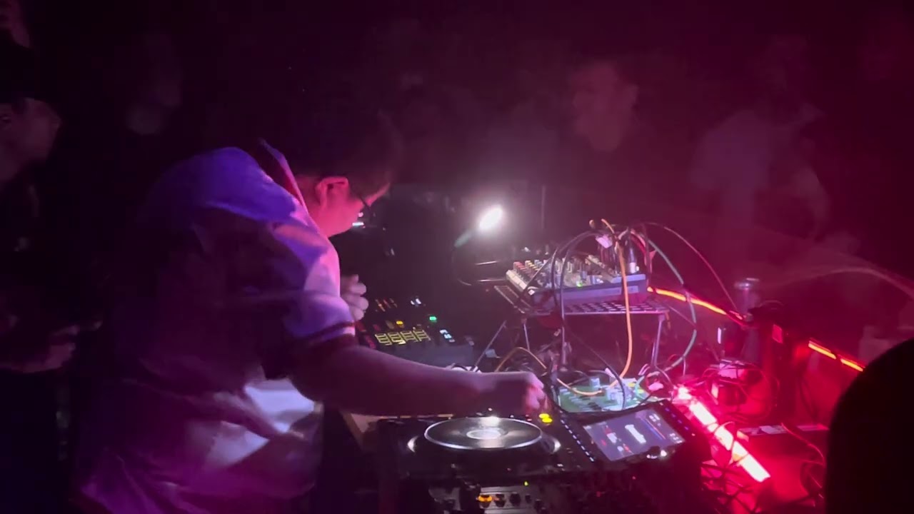 Atsuo The Pineapple Donkey - Polynomial C (by Aphex Twin) at Tuff Club, Singapore 15.03.2025