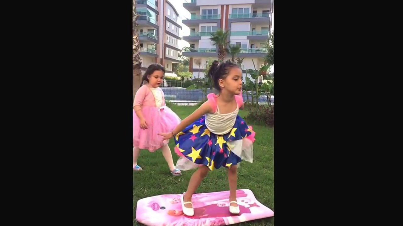 Eva Simons ft. Konshens -policeman dans show