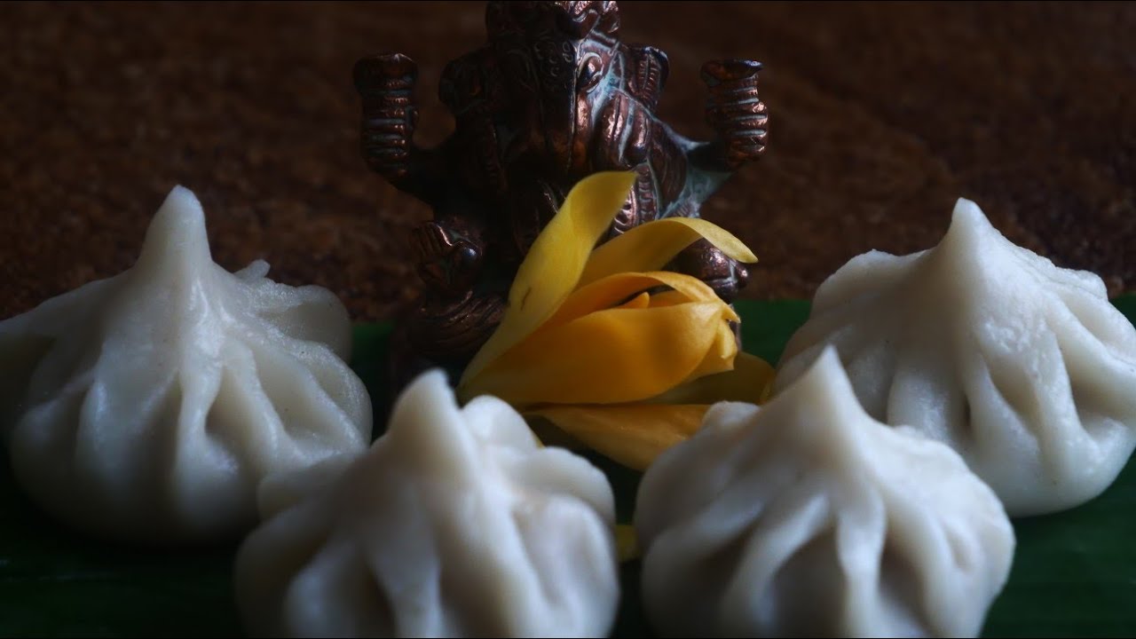 HOW TO SHAPE MODAK PERFECTLY|| UKADICHE MODAK PERFECT SHAPING|| #shorts