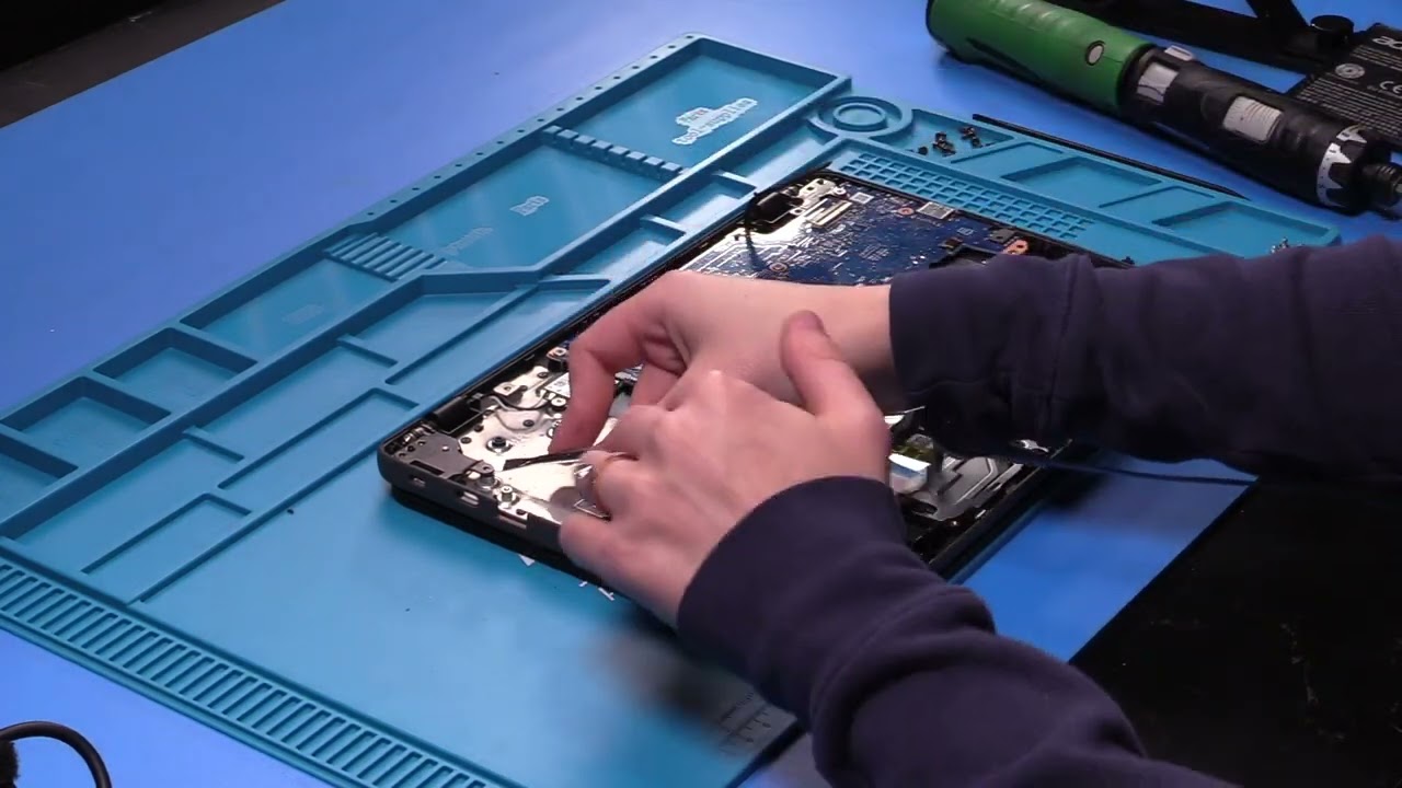 Acer ChromebookC733 Palm Rest Replacement