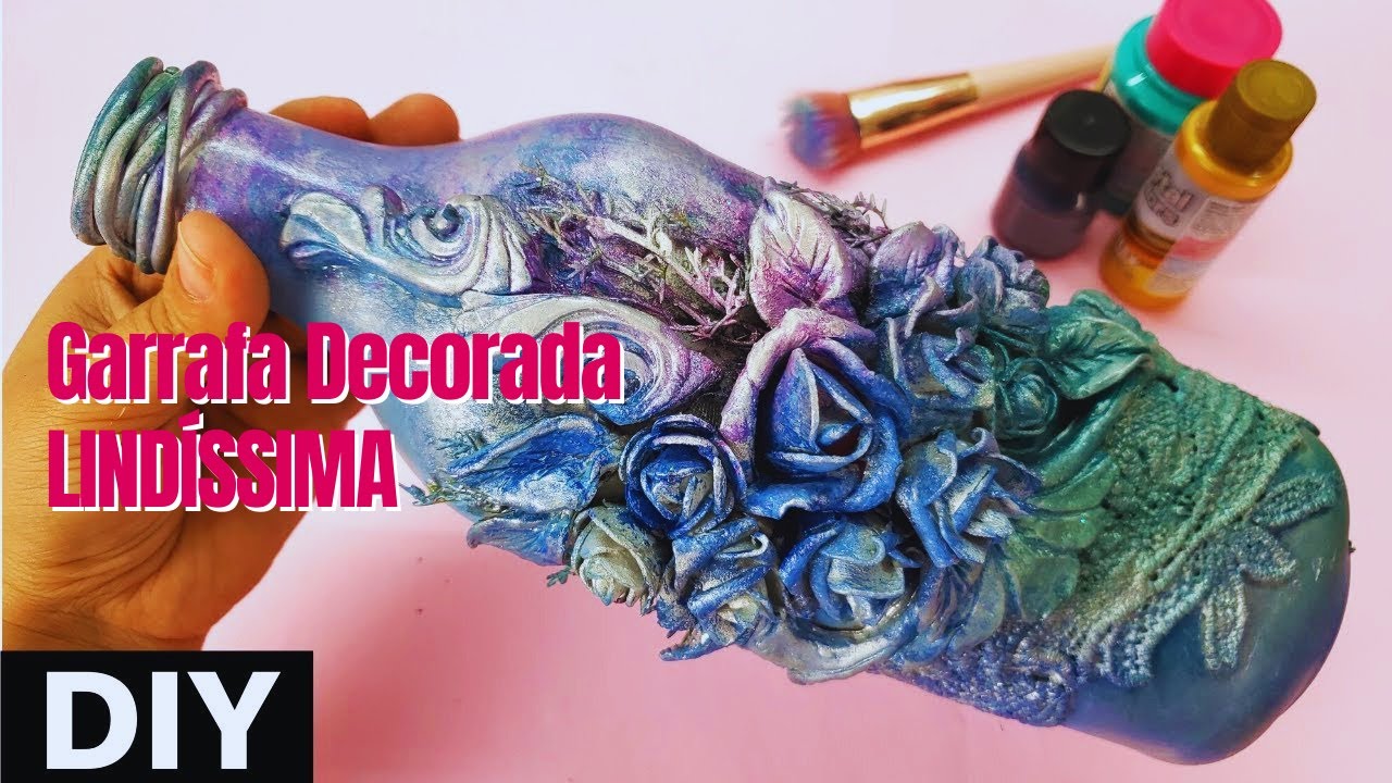 Garrafa Decorada DIY com Biscuit EVA e Tinta Spray