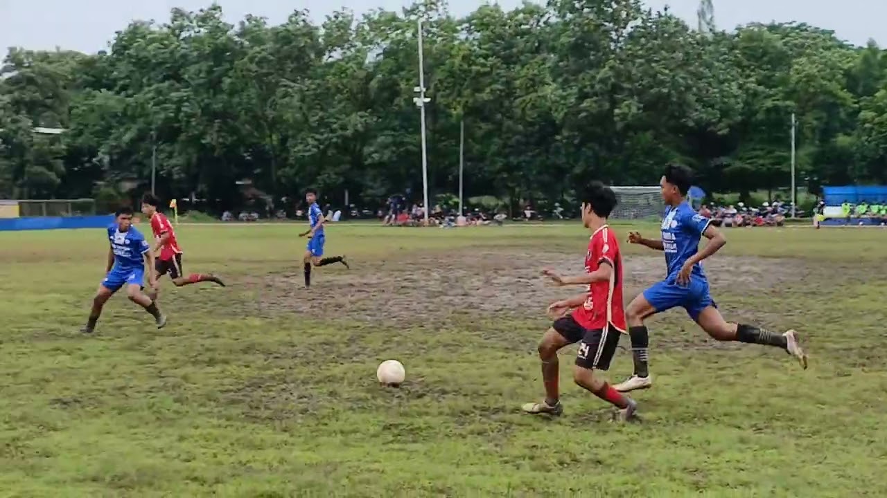 Pekan ke 4 Piala Suratin u15 Zona Cirebon antara SSB ABS 19 vs Garuda. Babak 1