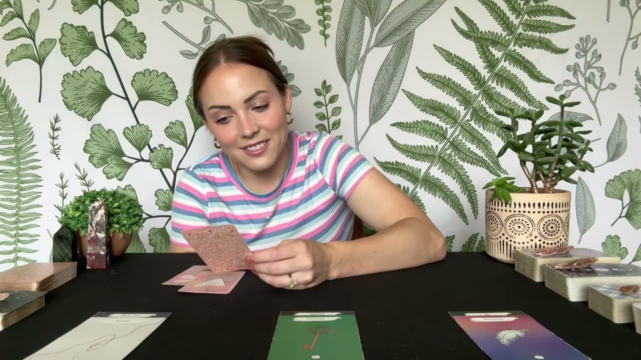 SAGITTARIUS LOVE TAROT | A spiritual connection with an important purpose | AUGUST 2025