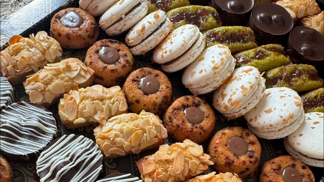 حلويات العيد 2024 | بعجين واحد شكلي و نوعي بلاطو العيد ديالك أش كتسناي ☝️