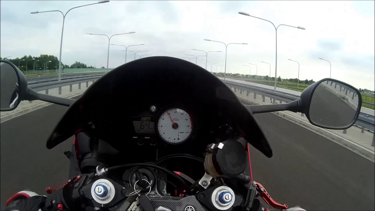 Yamaha R6 wheelie 2nd gear clutch up