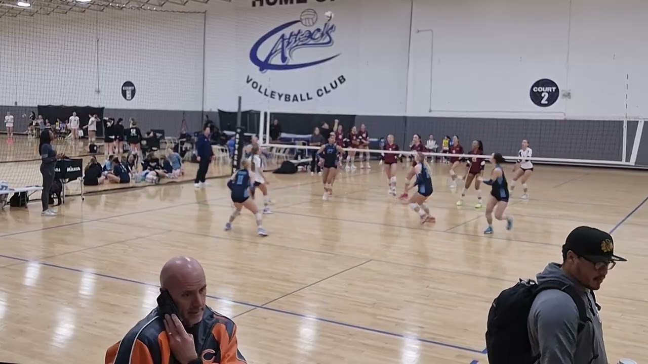 Illini Elite 17 White - Set 1 - Win 25-21