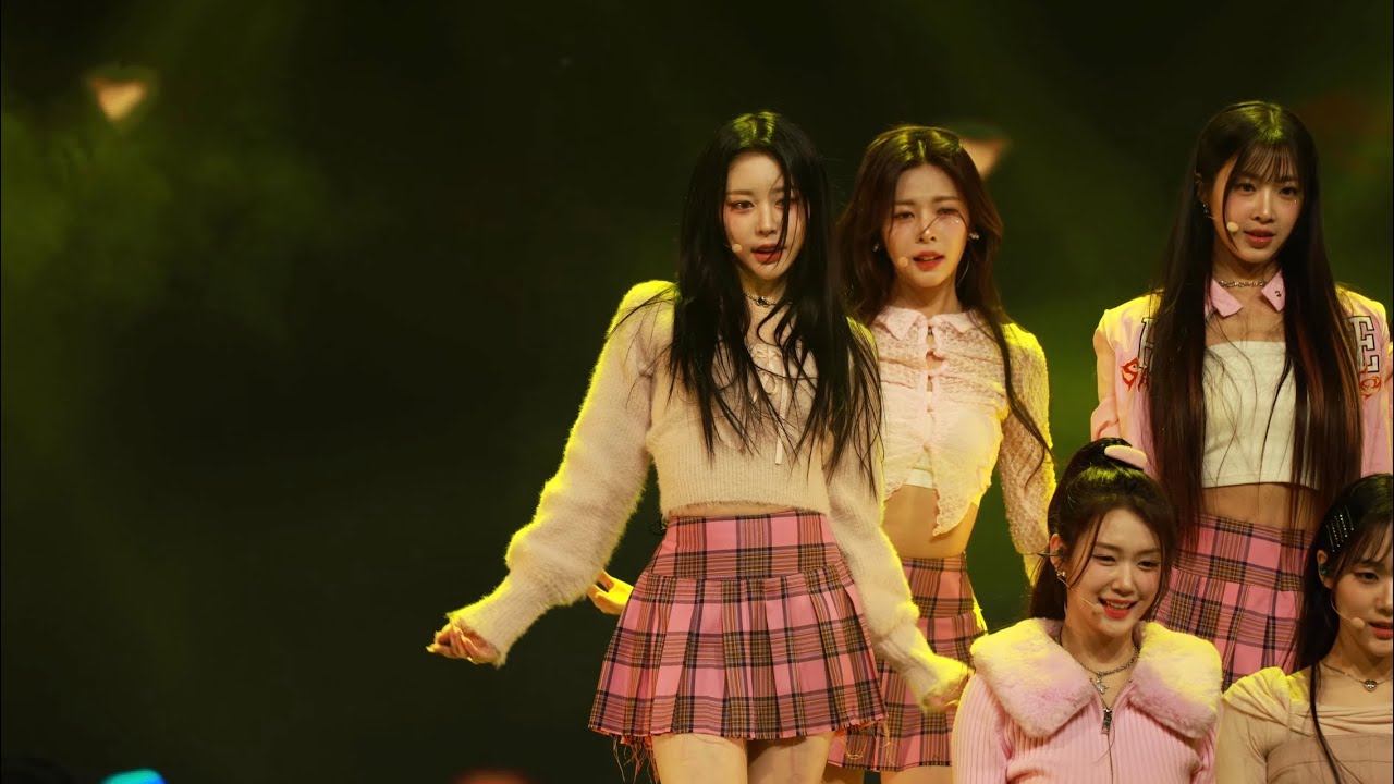 240203 tripleS Authentic in Seoul LOVElution Rhodanthe 혜린 캠
